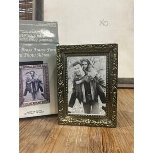 Vintage LaVie Brushed Brass Frame Front Mini Photo Album Holds 100 Photos NIB